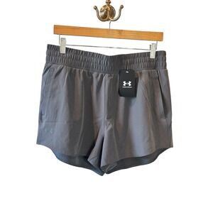 NWT Under Armour Women's Gray Smocked Waist Athletic Training Shorts Size Large